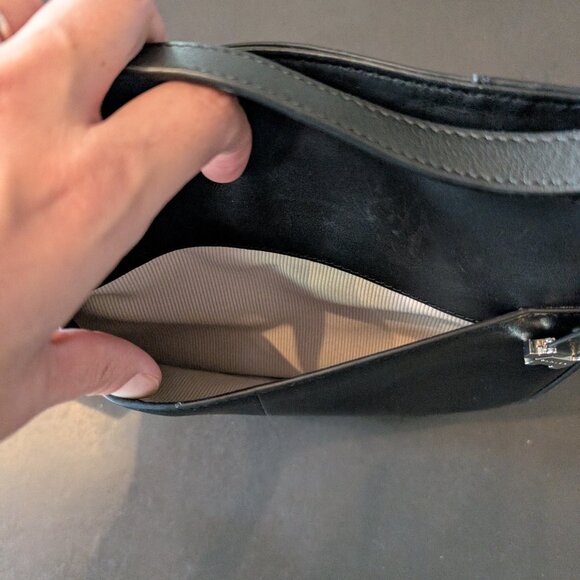 Radley London Crossbody Bag - Picture 2 of 9